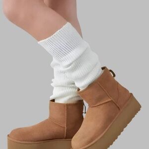 UGG Tan Mini Classic Platform Chestnut Sz 8 Chest